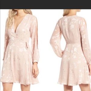 Astr the label blush floral dress SMALL
